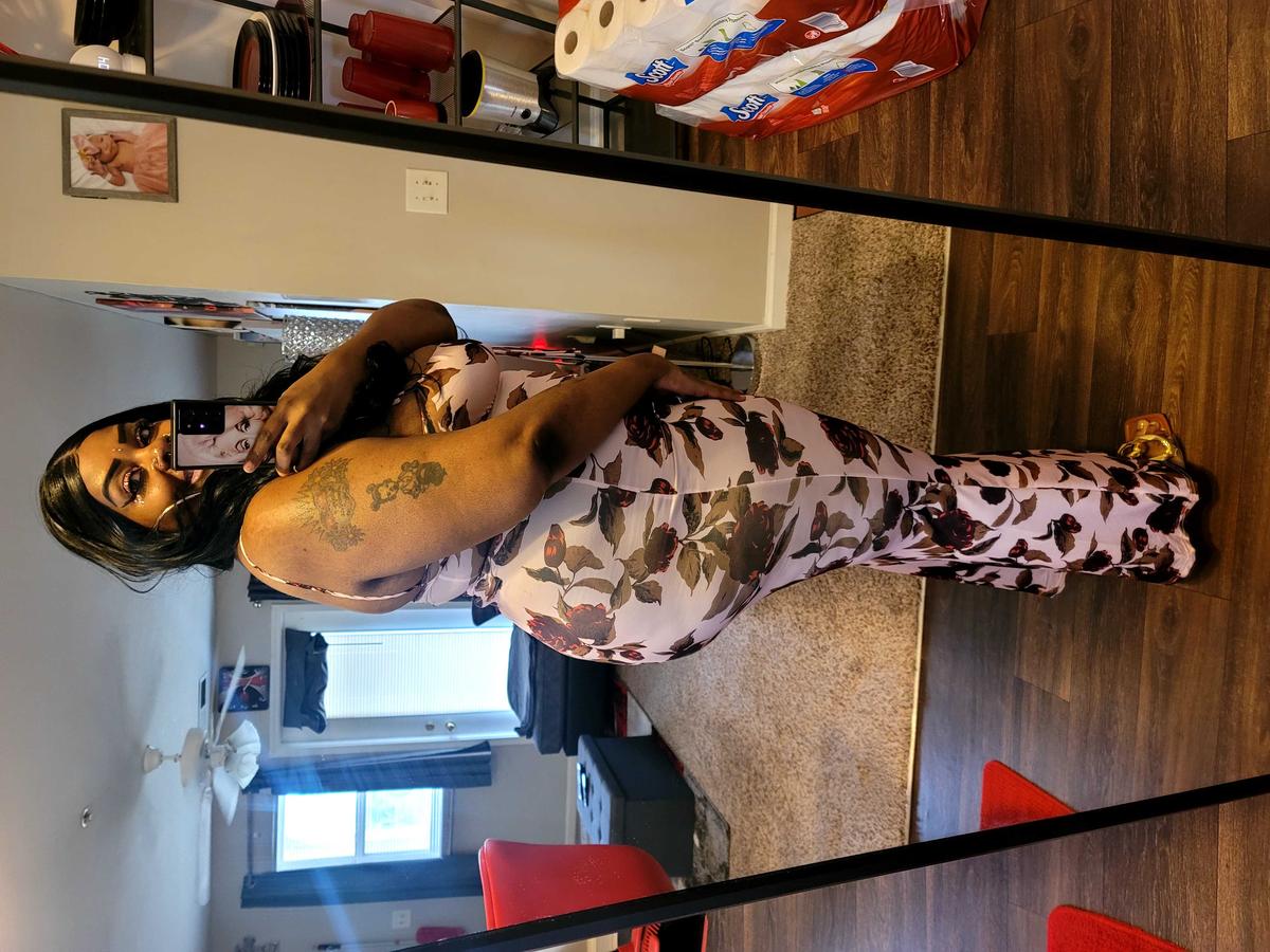 Customer photo 1