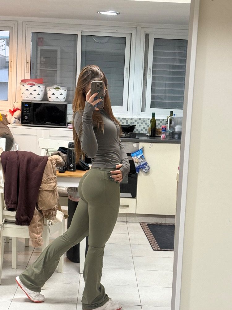 Customer photo 1